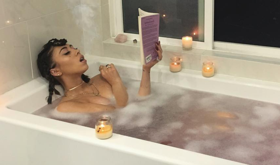 kali-uchis-hot-photos2