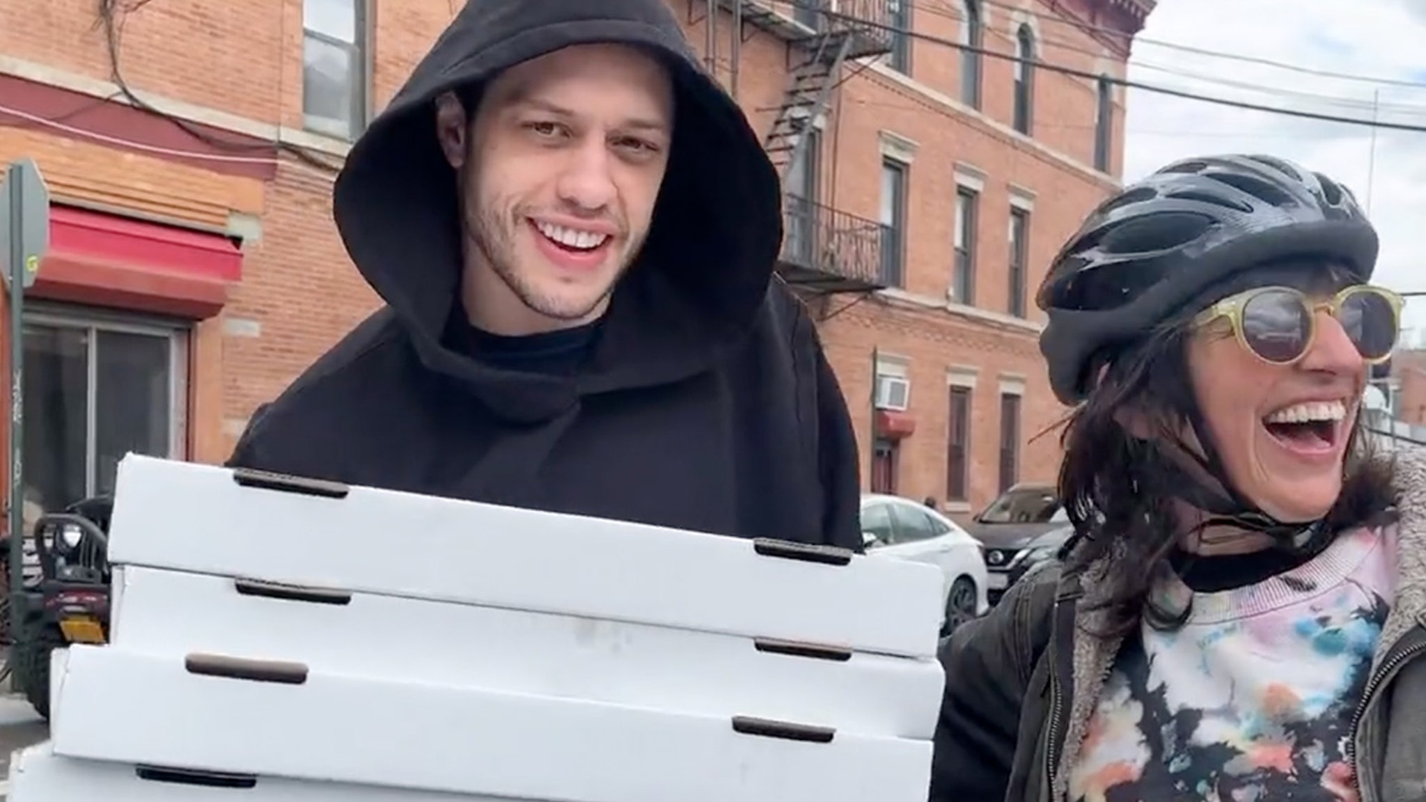 Photo of Pete Davidson, Late-Night Hosts and More Keep Writers’ Strike Going Strong