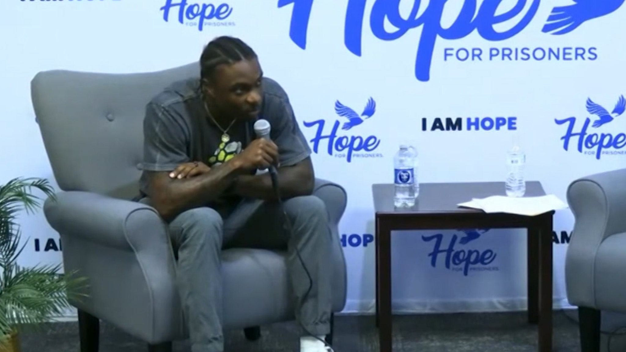 Henry Ruggs Says He 'Would Love To Play' Football Again