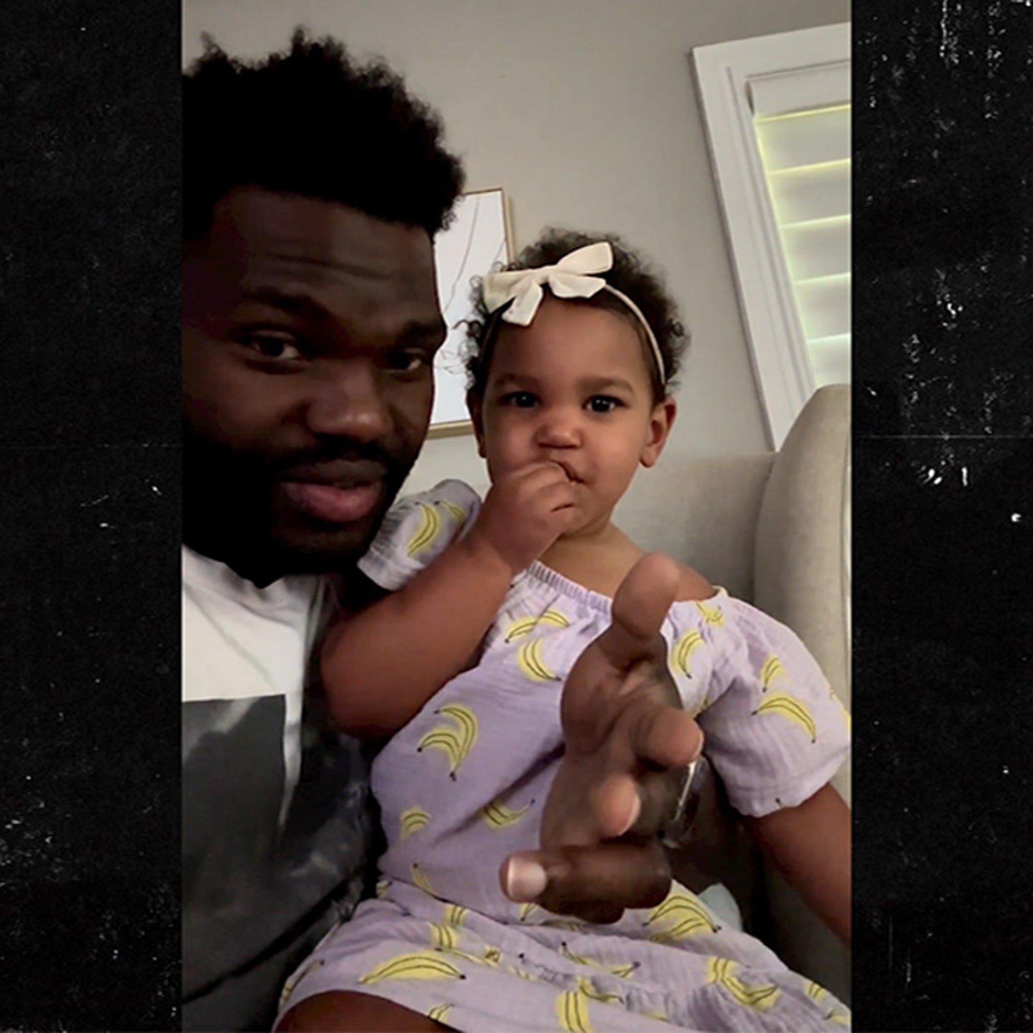 Wife of Buccaneers' Shaquil Barrett posts about death of 2-year-old  daughter: 'Our world will never be the same.' 