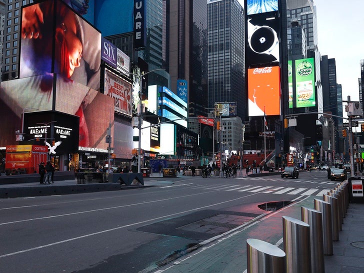 NYC Streets Empty After Coronavirus