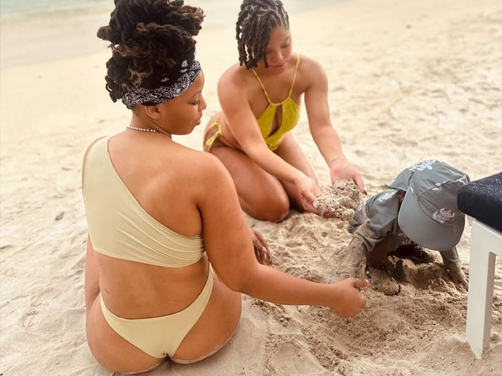 0512-Halle-Chloe-Bailey-St-Lucia-Sisters-Vacay-sub2