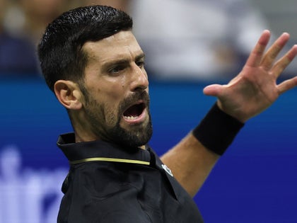 0903-Novak-Djokovic-Funny-Face-US-Open-SUB