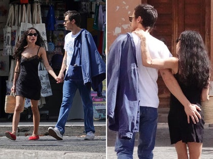 0912-Harry-Styles-Zoe-Kravitz-Hold-Hands-In-Rome-PRIMARY