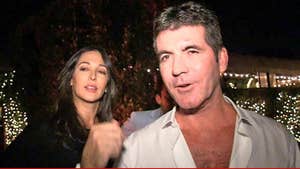 Simon Cowell's Girlfriend -- I'm in Labor ... Now Get Your Ass to NY