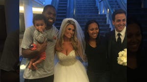 NFL Star Torrey Smith -- Best Wedding Crasher Ever ... Says Bride