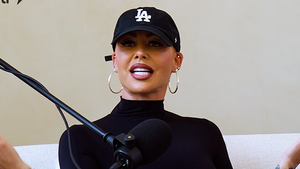 050626_amber_rose_primary