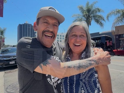 tmz-brunch-bus-primary-07-20-2026