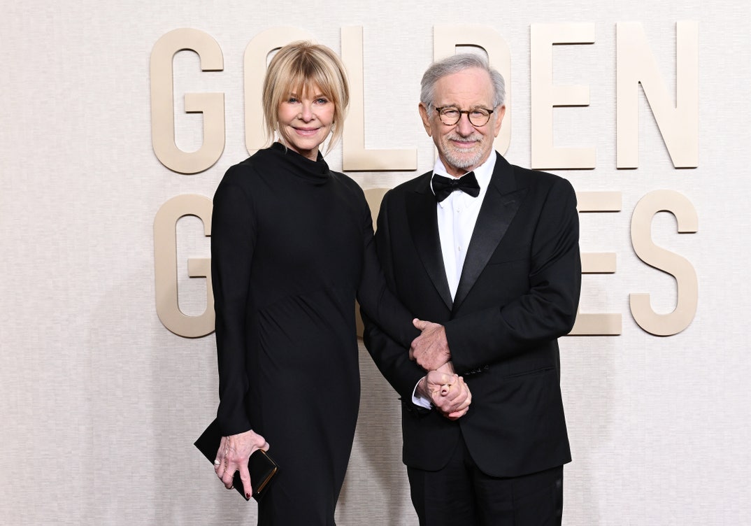 Golden Globe Awards 2024 Arrivals, image size:1074x752