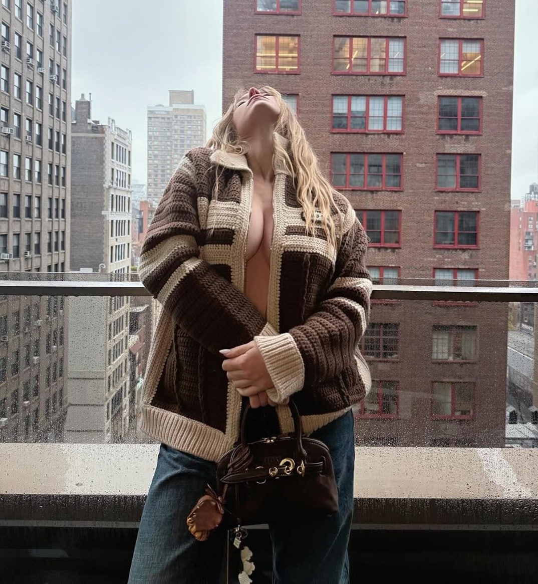 Sydney Sweeney Hot Shots 2