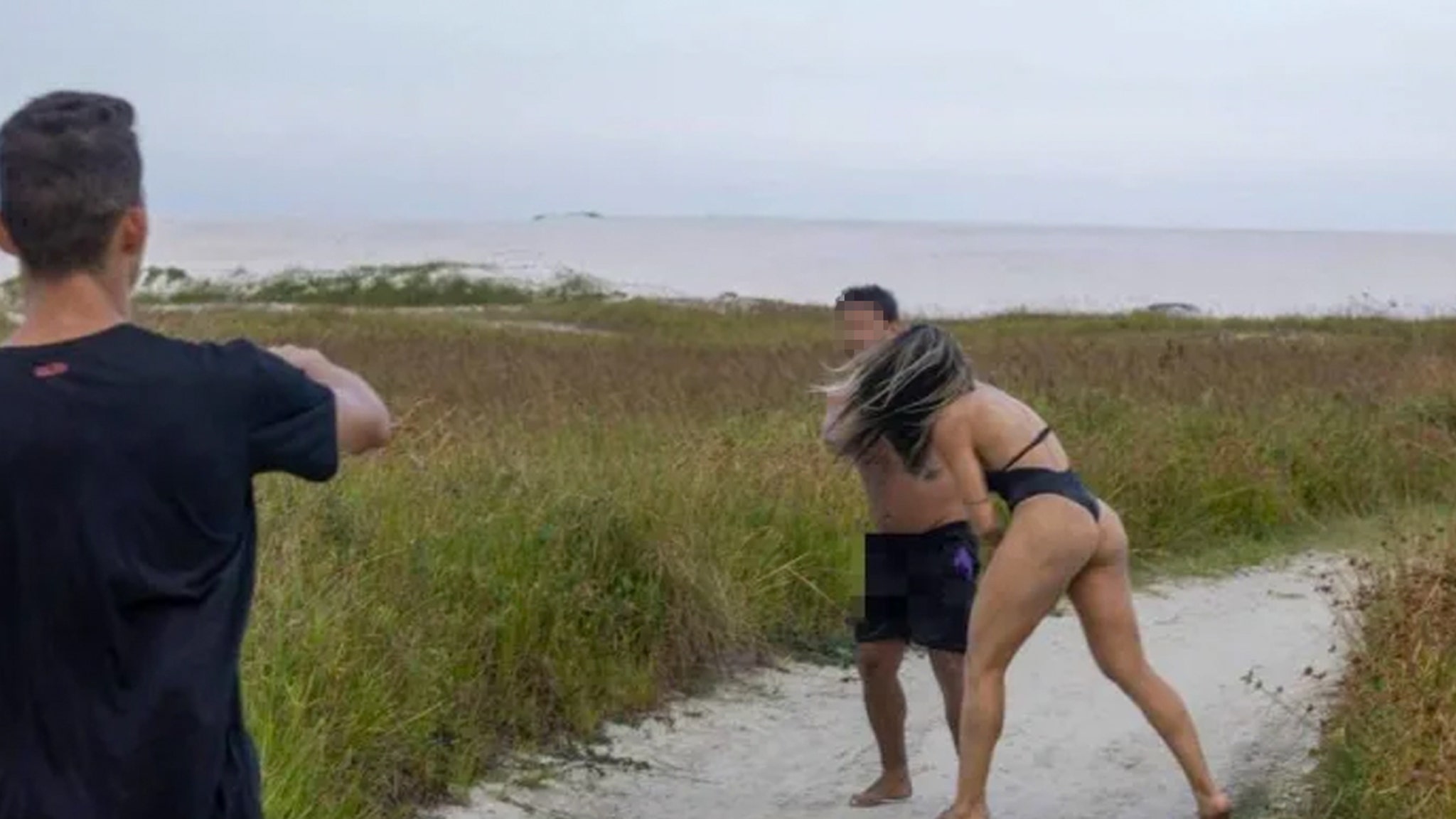 amateury beach game nude