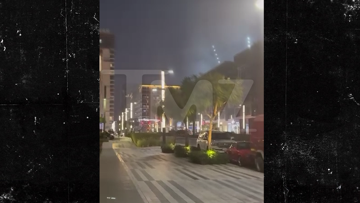 030326 Carolina Brooks Kal