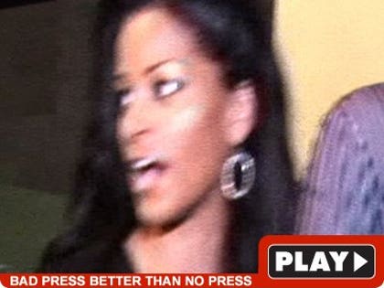 Claudia Jordan: Click to watch