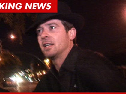 0217-robin-thicke-bn