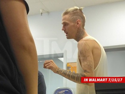 0718-aaron-carter-walmart-TMZ-04