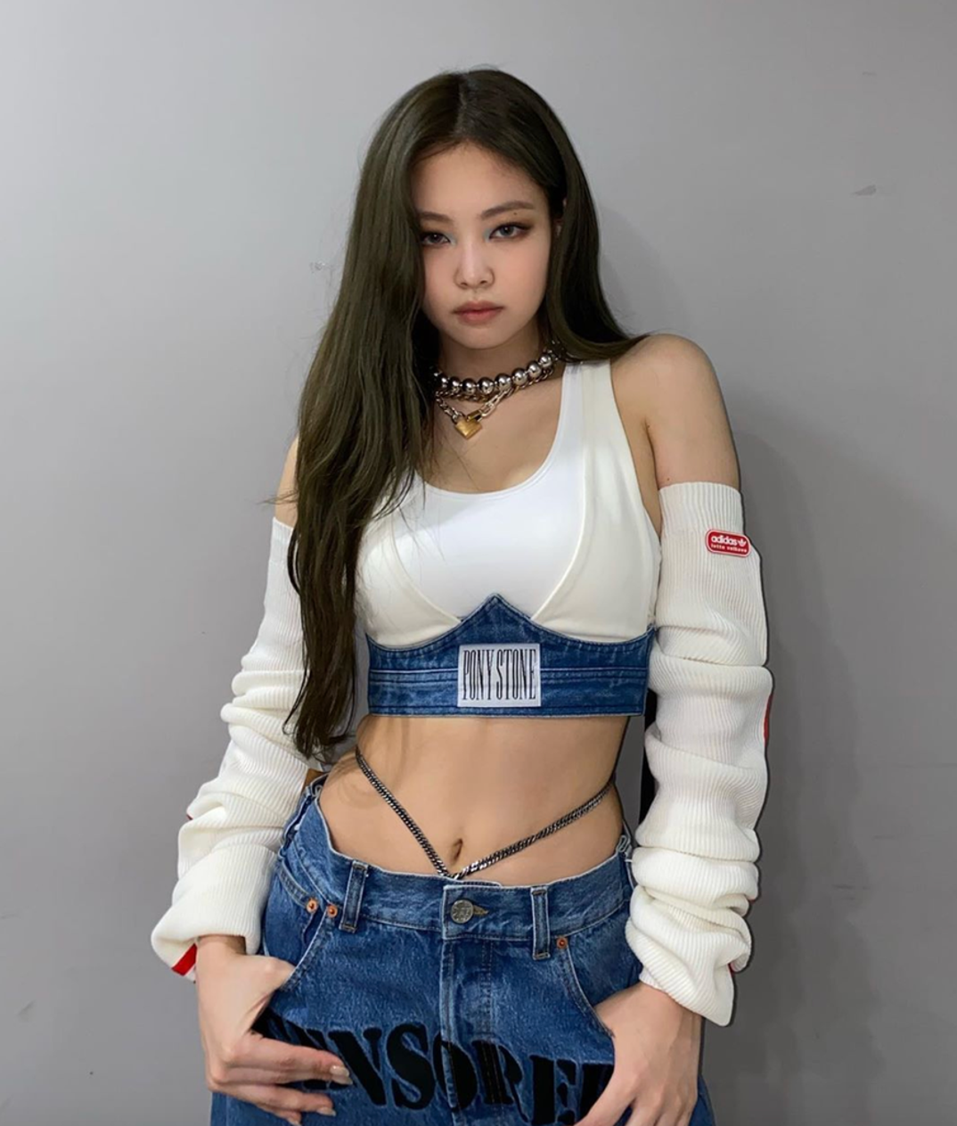 Kim-Jennie-blackpink-hot-photos17