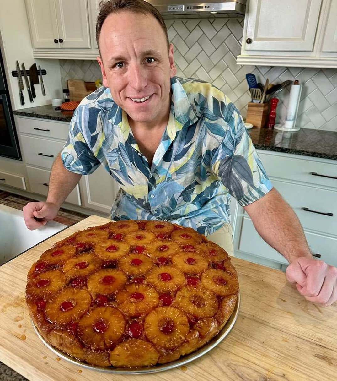 Joey Chestnut Food Photos 4