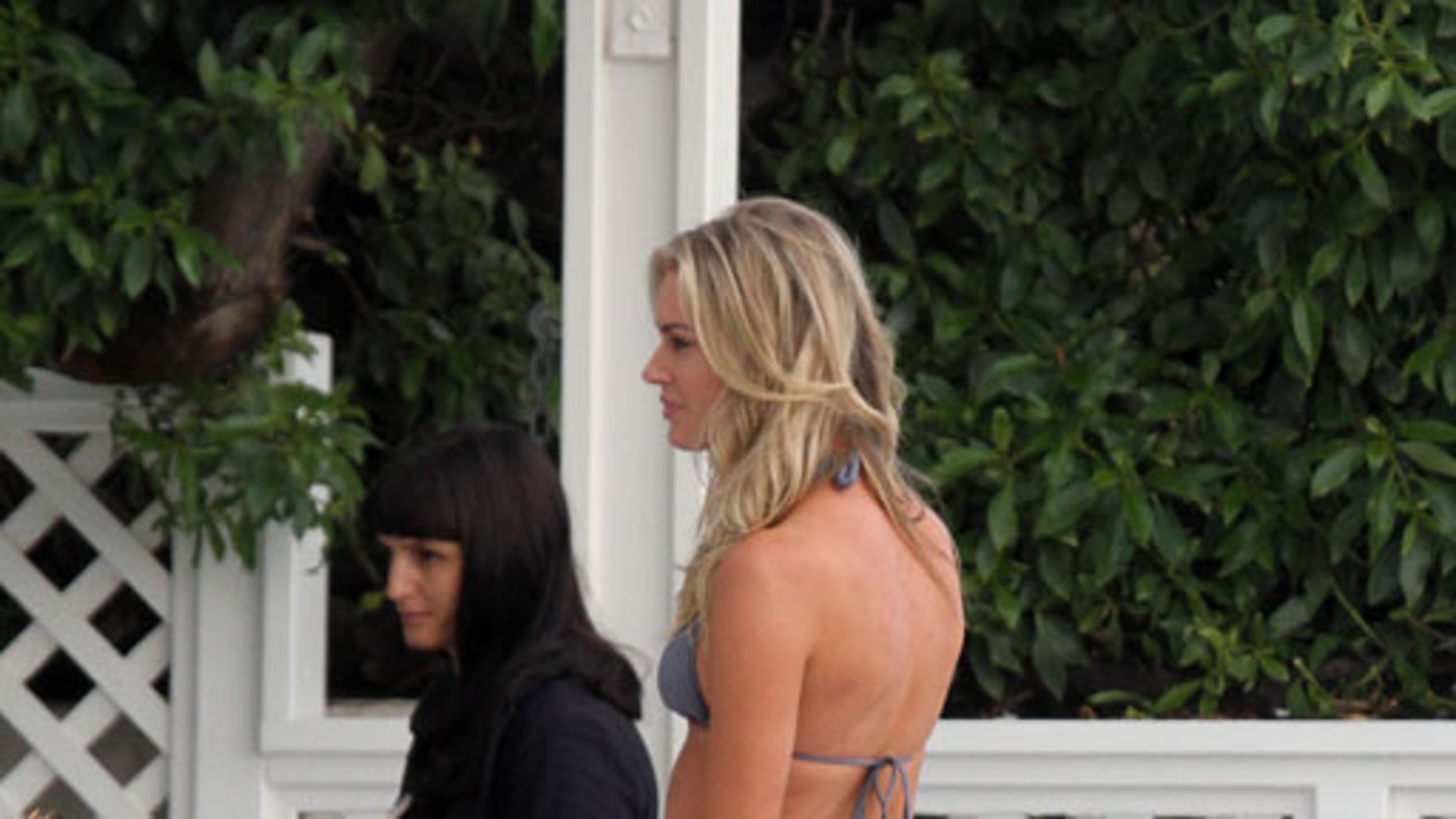 Rebecca Romijn In A Bikini Hotness