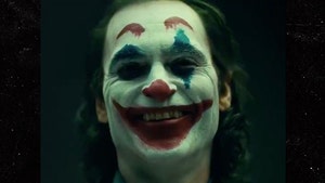 Joaquin Phoenix in Full Makeup, Meet the New Joker