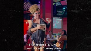 'RuPaul's Drag Race' Star Denies Stealing Wad of Cash from Vegas Guest