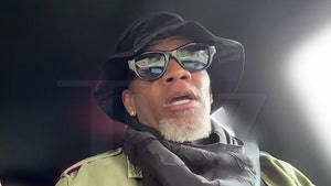d-l-hughley-primary-05-06-2025