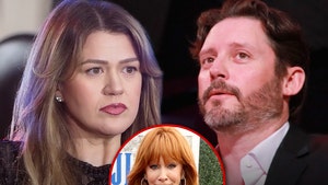 kelly clarkson reba mcentire and brandon blackstock getty 1