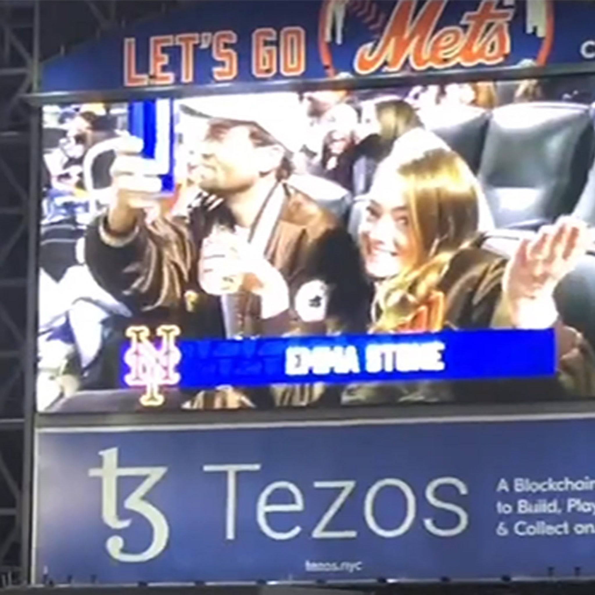 Emma Stone Reacts on Jumbotron After Being Booed at the New York