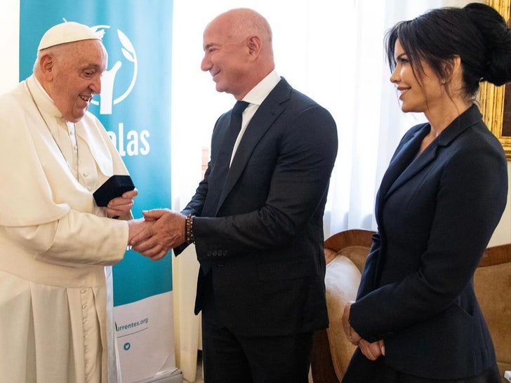 jeff bezos lauren sanchez pope francis