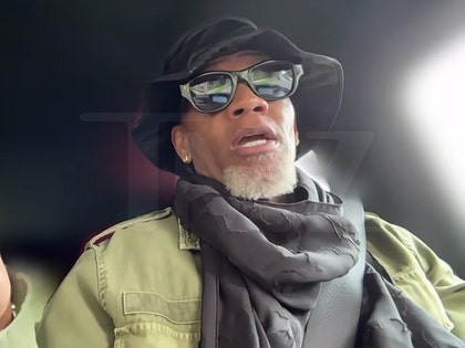 d-l-hughley-primary-05-06-2025