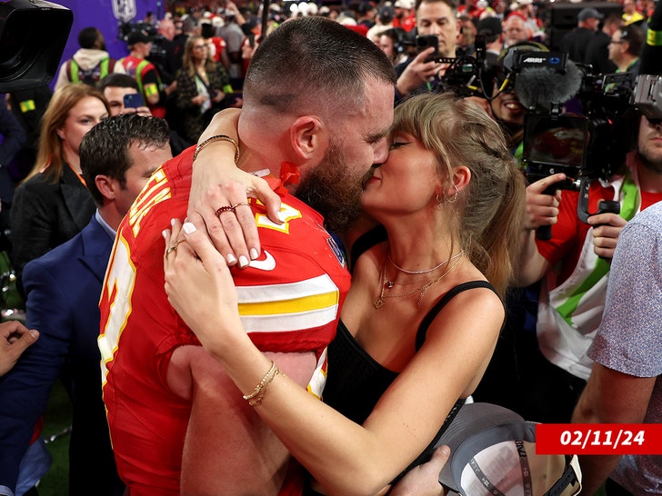 Taylor Swift e Travis Celsi Getty 2