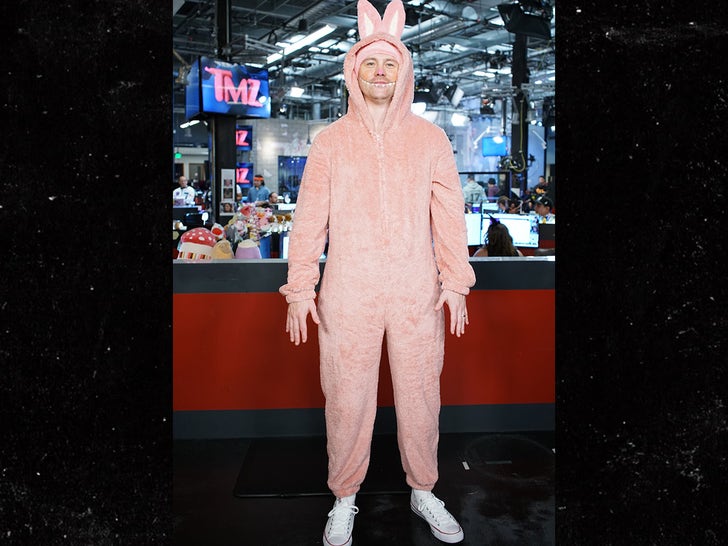 1031-TMZ-Staff-Halloween-Costumes-2025-Sub1