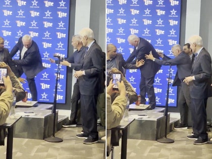 jerry jones falling bill clinton