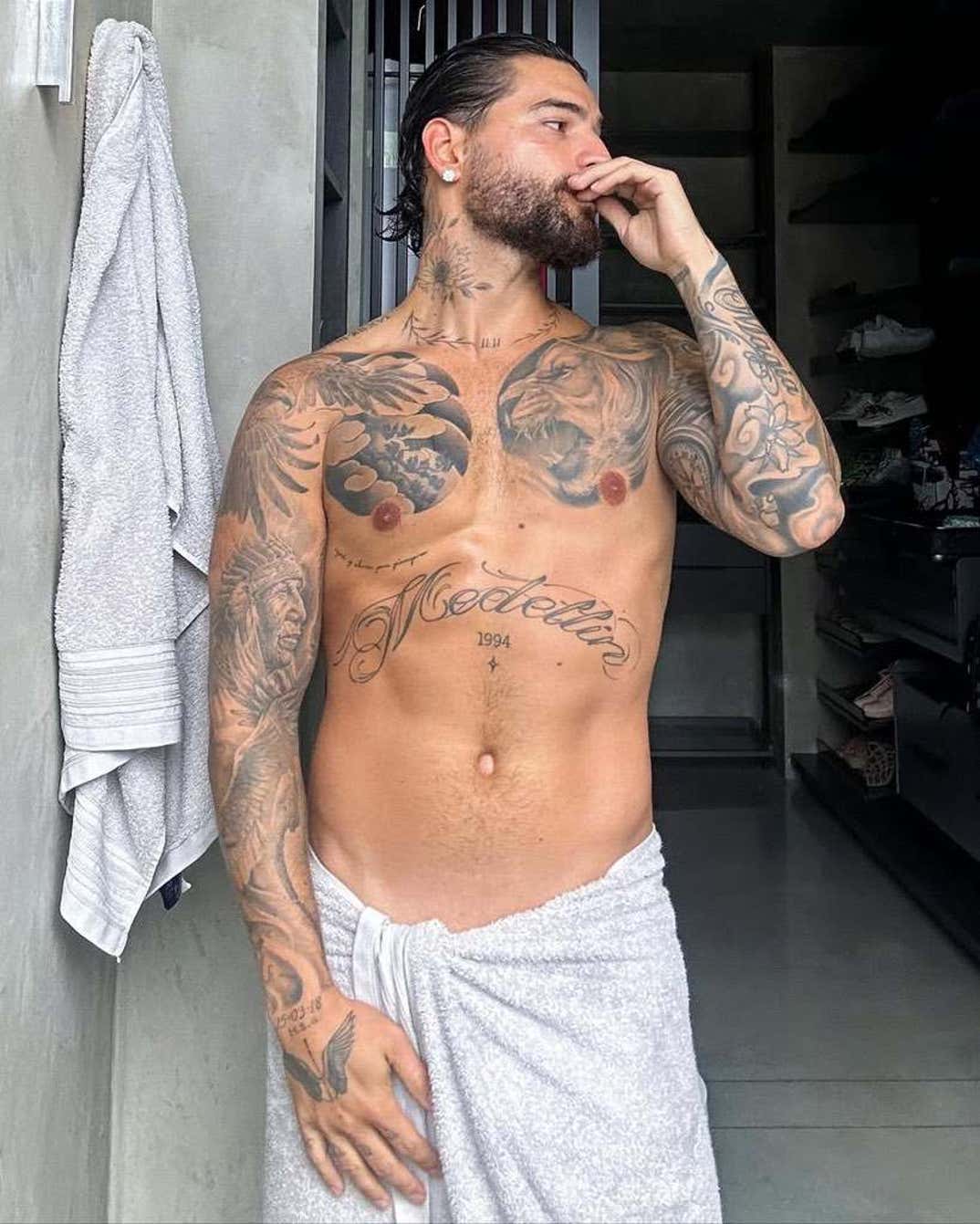 0127 Maluma Hot Shots 3