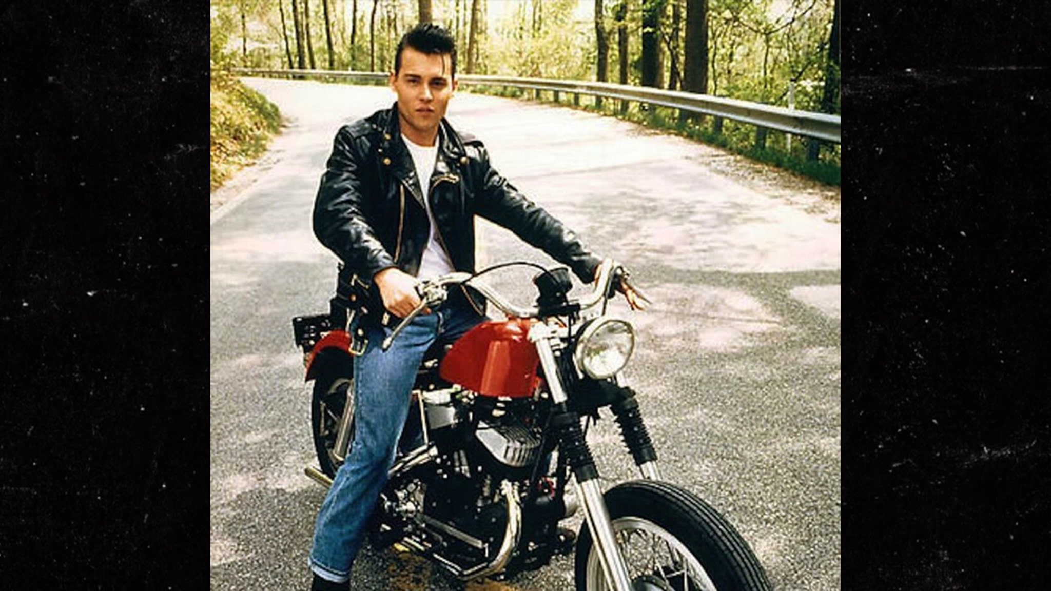 Johnny Depp ‘Cry-Baby’ Motorcycle Up for Auction – TMZ