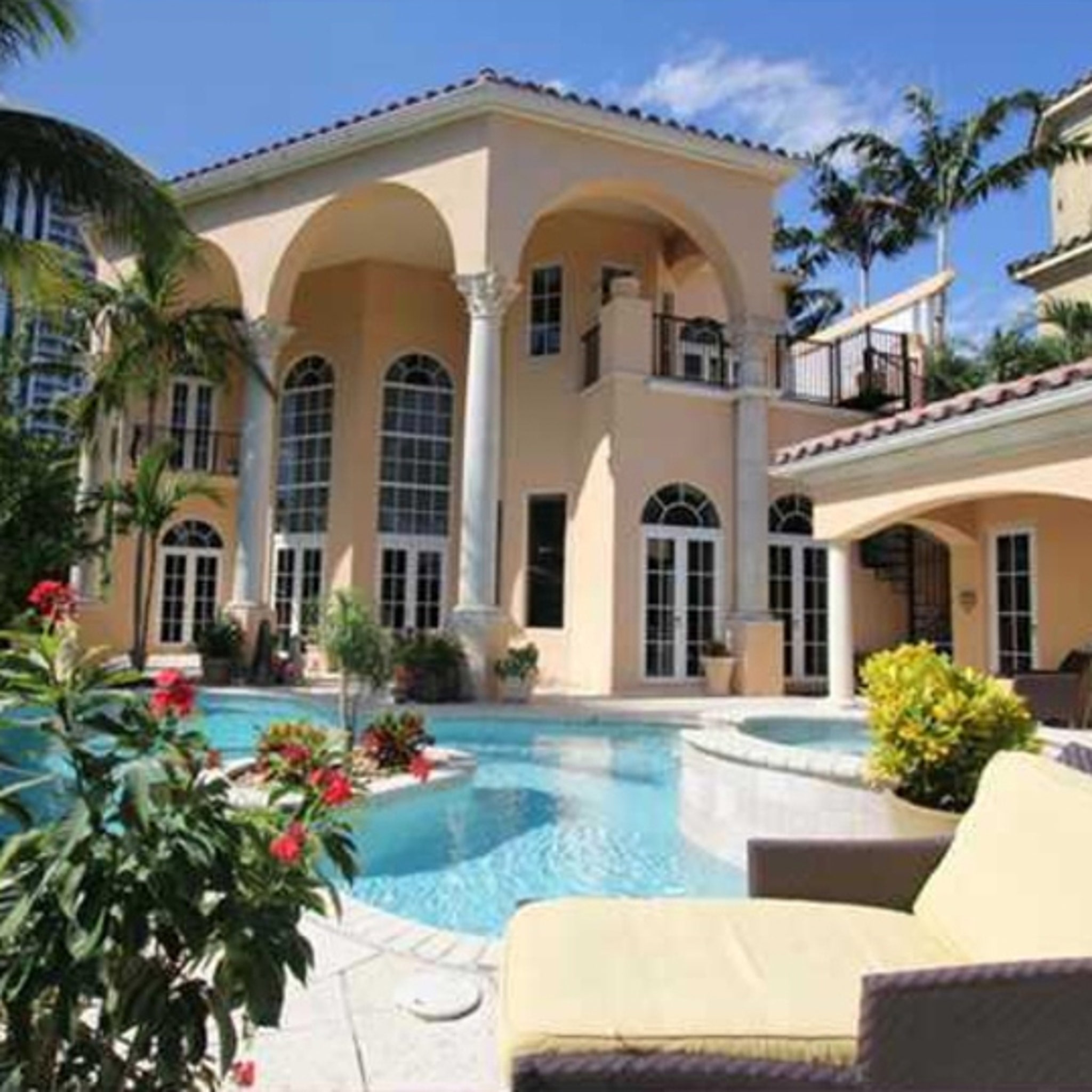 Dj Khaled Can I Get A Side Order Of Elevator With My Mansion Please