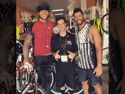 0318-russell-wilson-instagram-02