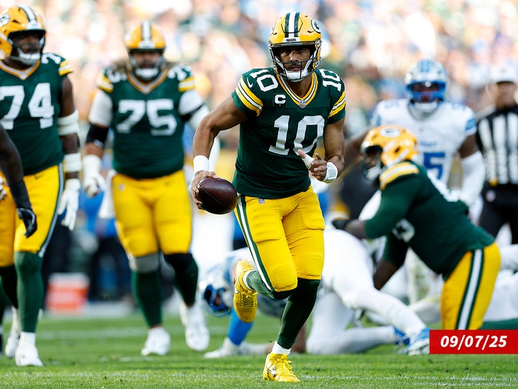 jordan love vs lions getty
