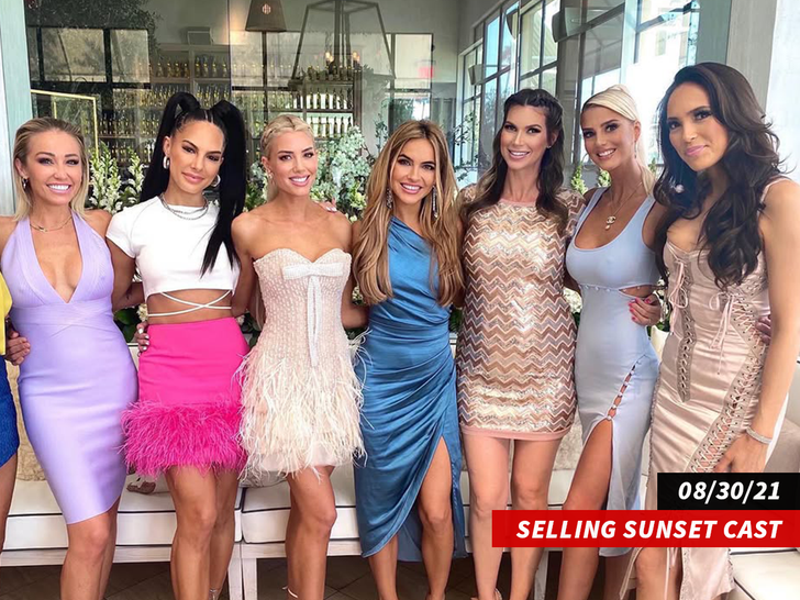 Selling Sunset Cast sub insta swipe