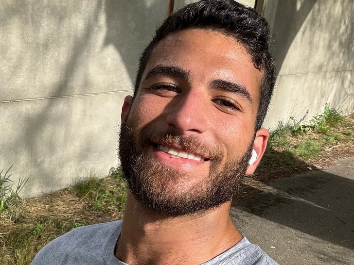 christian styles zachary instgram sub 2