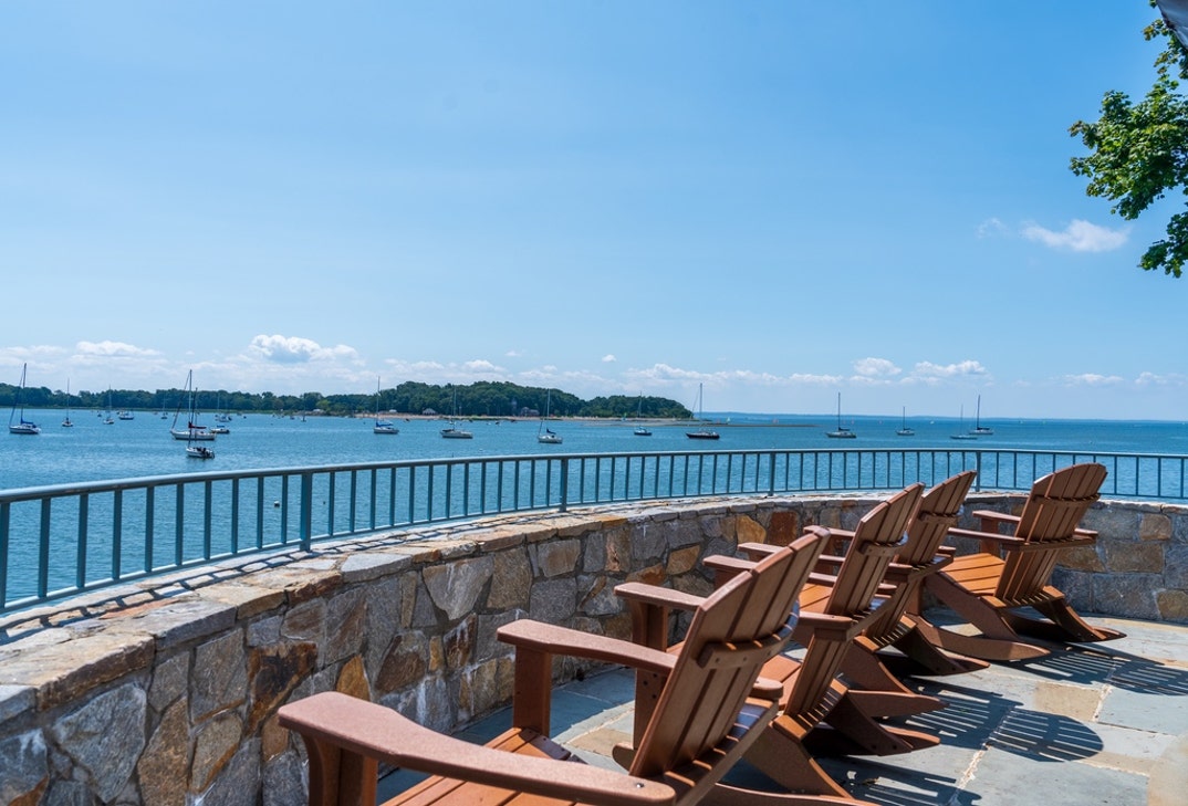 Kathie Lee Gifford Lists Connecticut Home 32