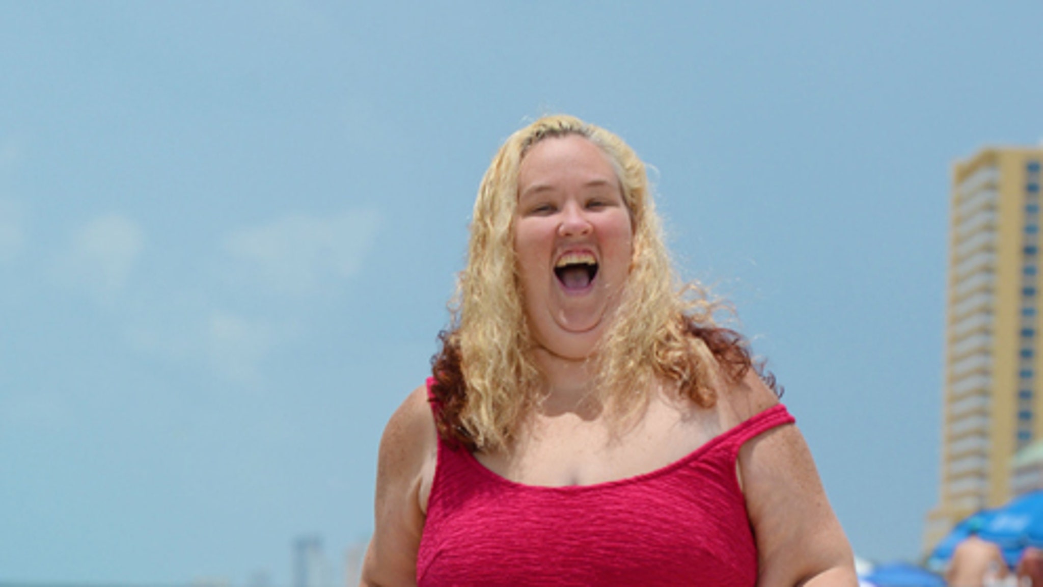 Mama June's Red Hot Beach Photos