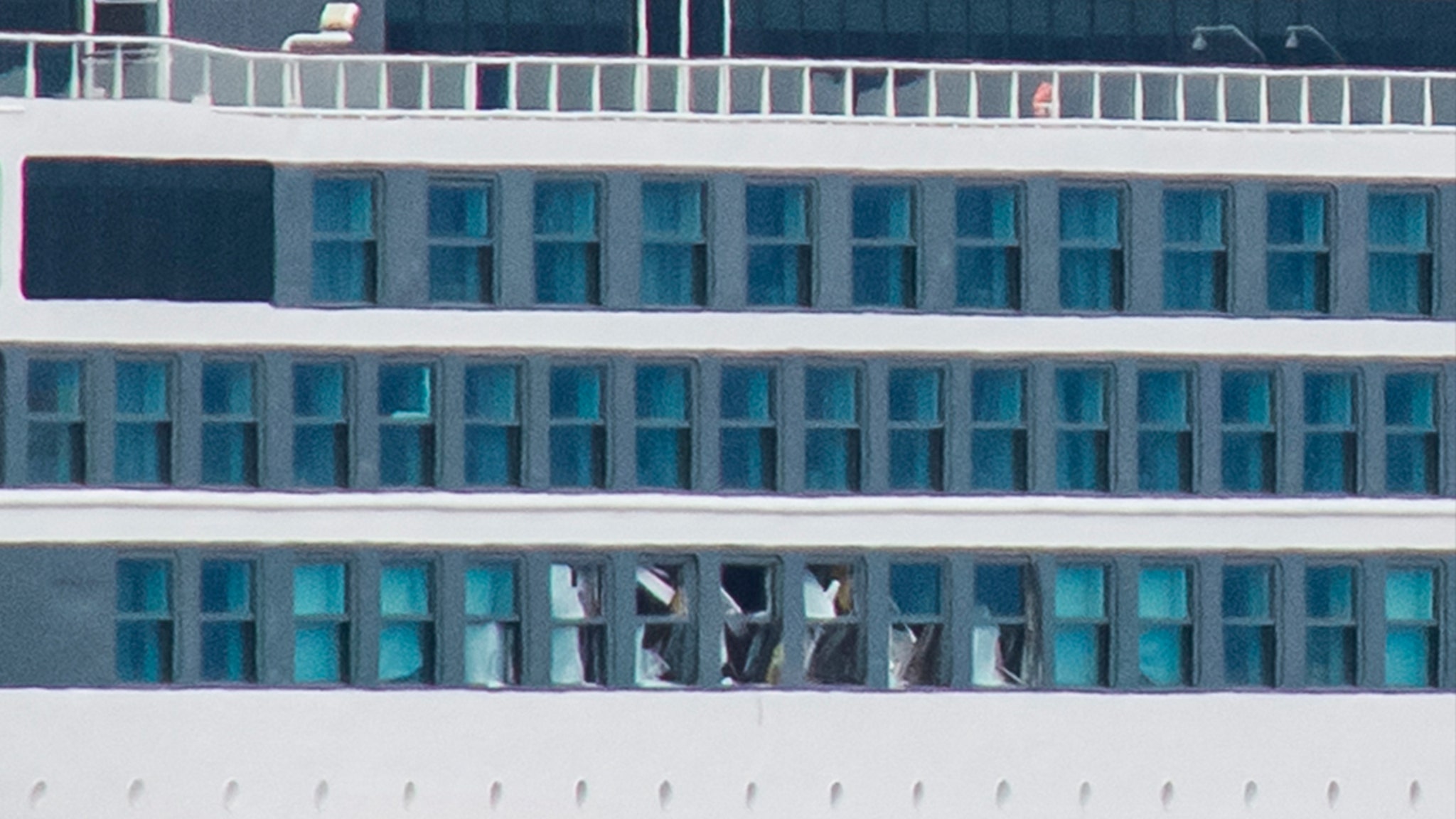 cruise ship windows smashed
