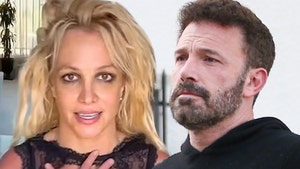 Britney Spears Claims to Have Made Out with Ben Affleck in Throwback Pic