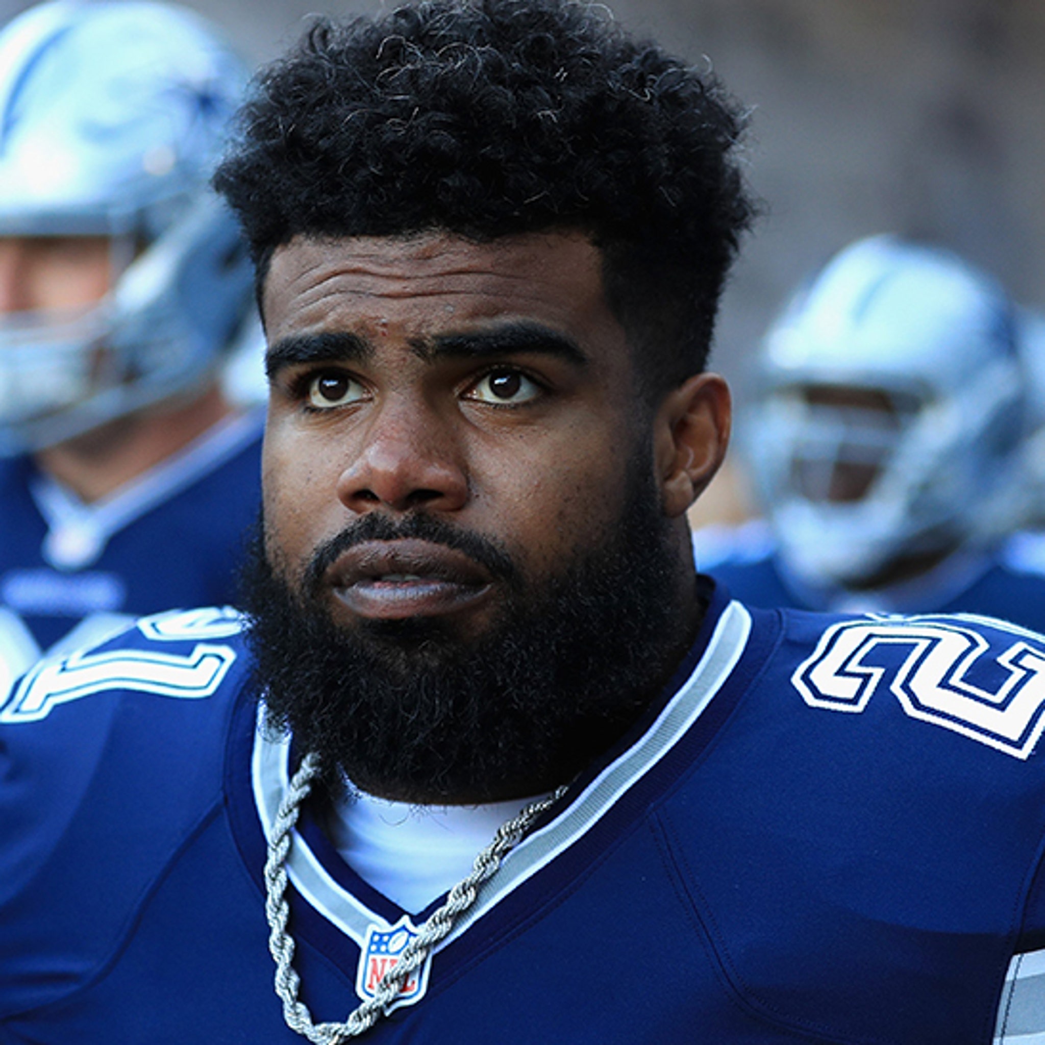 Ezekiel Elliott Leads Rookie Jersey Sales ✭ Inside The Star