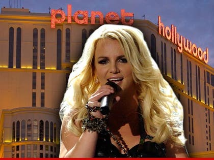 0913_britney_spears_planet_hollywood