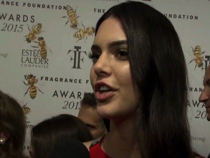 061915_kendall_jenner_primary