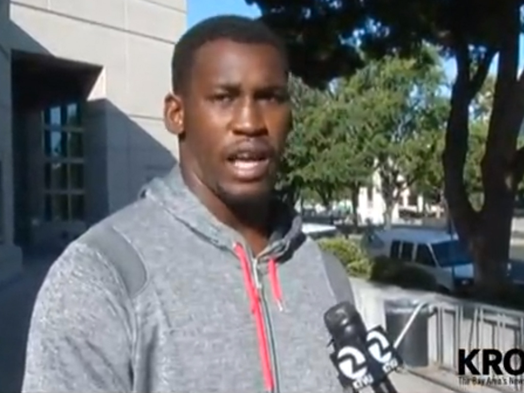 49ers' Aldon Smith takes plea on gun, DUI charges