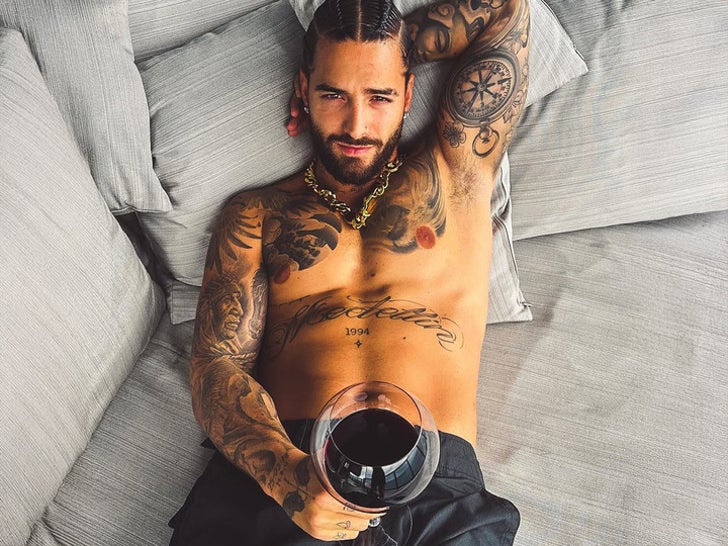 0127-maluma-hot-shots-sub3_720