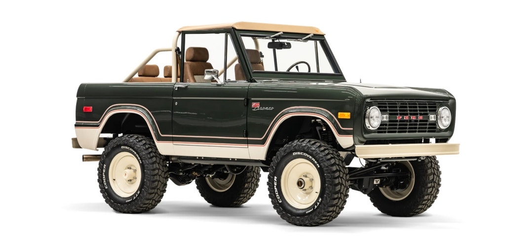 Kim Kardashian Bronco 7