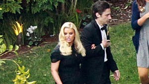 Jessica Simpson -- Check Out My Black Dress ... Perfect for Hiding Babies